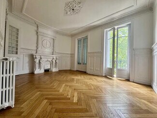 Plus de détails pour 21 Avenue Jean Jaurès, Lyon - Bureau à louer