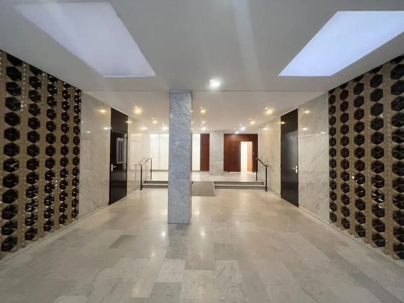 57 Rue De La Convention, Paris for sale Lobby- Image 1 of 13