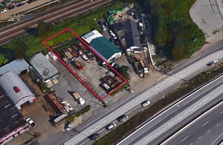 Plus de détails pour 12379-12391 Industrial Road – à vendre, Surrey, BC