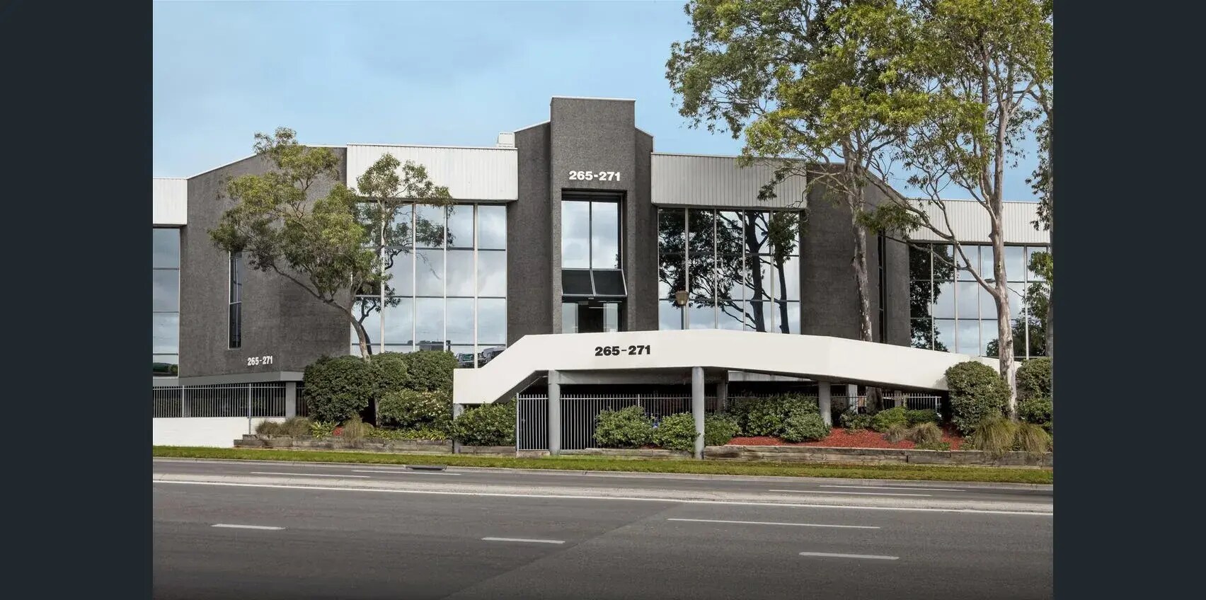 265-271 Pennant Hills Rd, Thornleigh for lease Primary Photo- Image 1 of 2