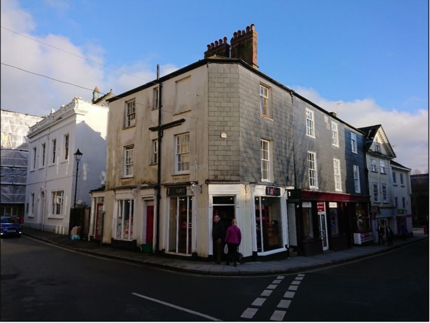 8 Market St, Tavistock à louer Photo principale- Image 1 de 2
