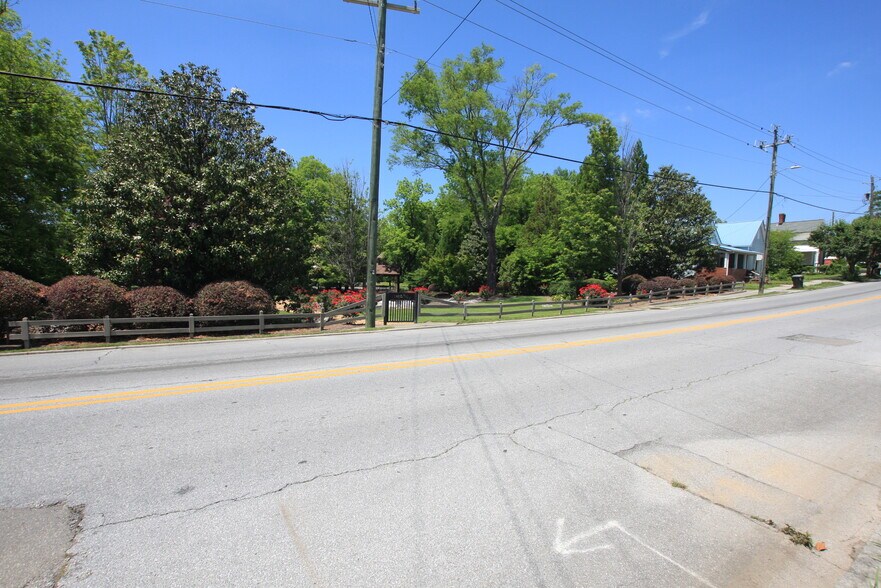 2550 Rome Hwy, Aragon, GA à vendre - Photo du bâtiment - Image 3 de 10