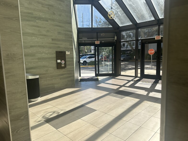 4710 N Habana Ave, Tampa, FL for sale - Building Photo - Image 2 of 7