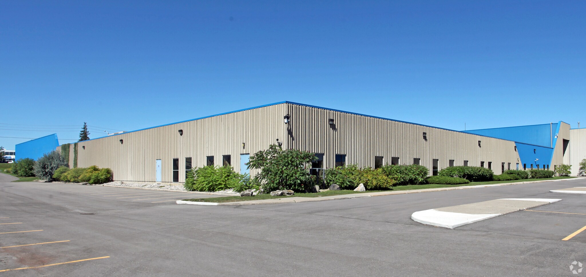 5590 Finch Ave, Toronto, ON à vendre Photo principale- Image 1 de 1