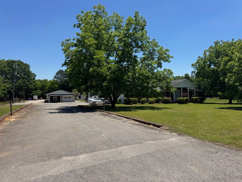 2113 Wessinger Rd, Chapin, SC à louer - Photo du bâtiment - Image 3 de 16