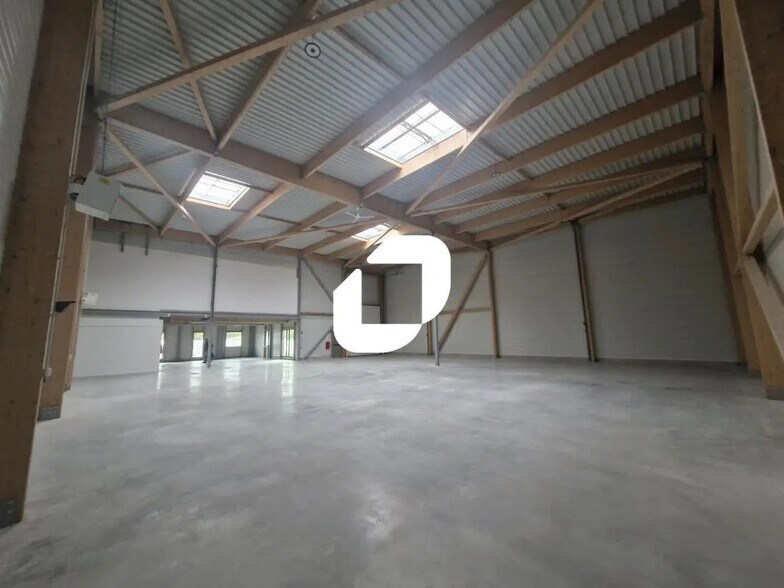 Flex dans Courtry à louer - Photo intérieure - Image 3 de 11