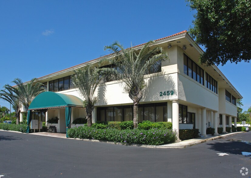 2459 S Congress Ave, West Palm Beach, FL à louer - Photo du bâtiment - Image 1 de 2