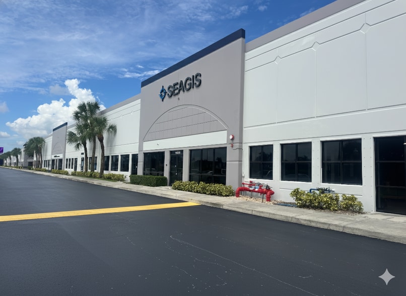 11220-11331 S Interchange Cir, Miramar, FL for lease - Building Photo - Image 1 of 1