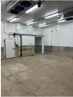 8605 NW 64th St, Miami, FL for lease Interior Photo- Image 1 of 2