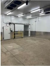 8605 NW 64th St, Miami, FL for lease Interior Photo- Image 1 of 2