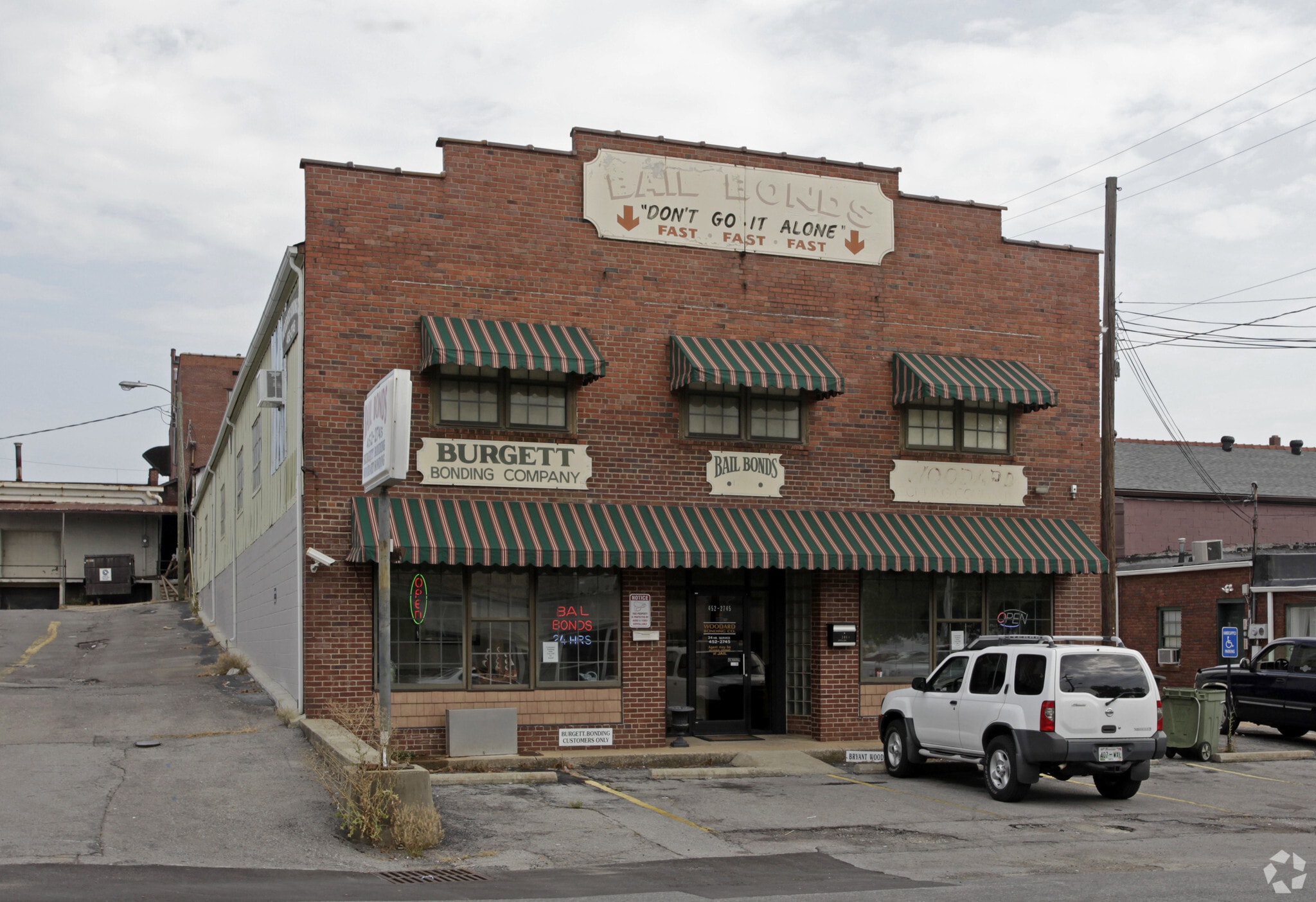 108 W Smith St, Gallatin, TN for lease Primary Photo- Image 1 of 10
