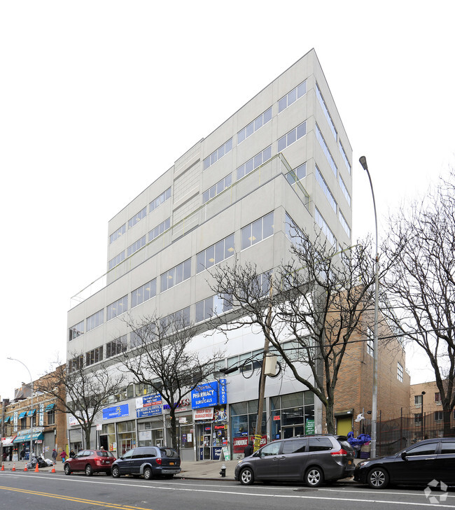 More details for 423 E 138TH St, Bronx, NY - Office/Retail, Retail for Lease