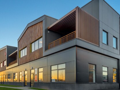 Industrial in Marines for sale Building Photo- Image 1 of 10