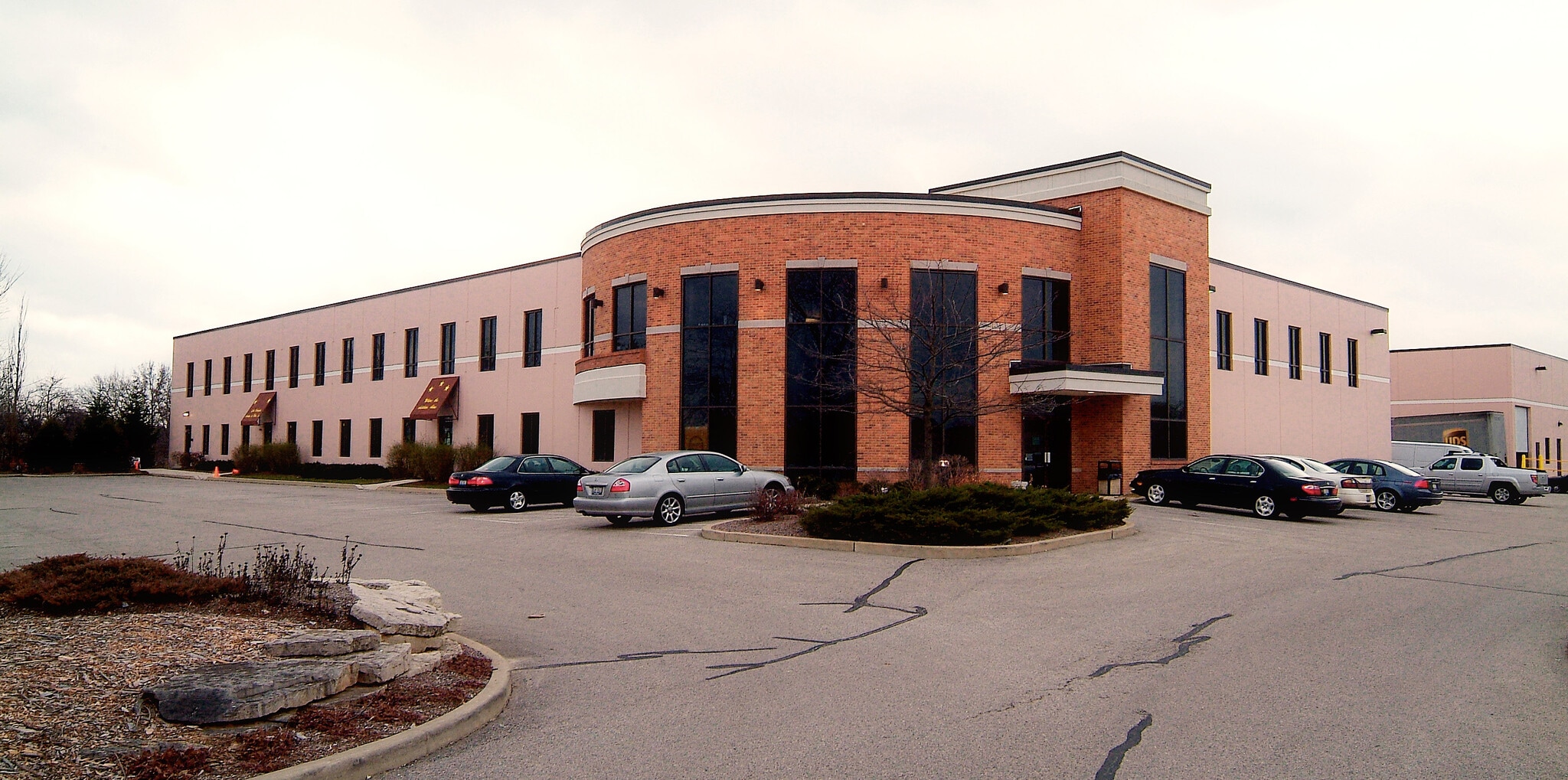 22102 N Pepper Rd, Lake Barrington, IL for lease Building Photo- Image 1 of 11