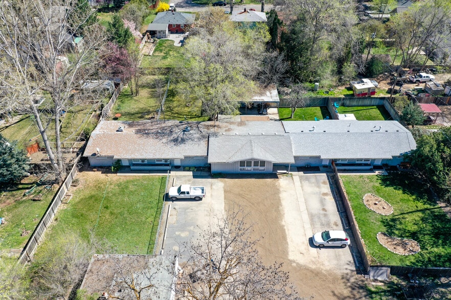 1000-1006 S Shoshone, 2902 Edson, Boise portfolio of 1 properties for sale on LoopNet.ca - Building Photo - Image 3 of 22