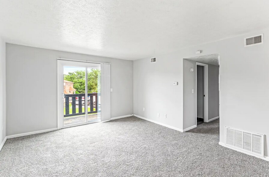 3400 Lesway Ct, Louisville, KY à vendre - Photo intérieure - Image 3 de 6