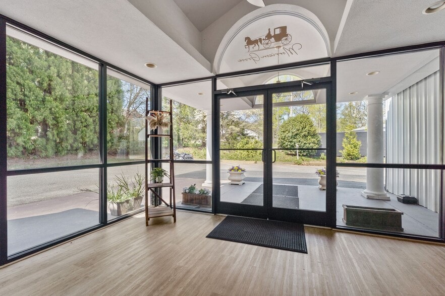 2929 Hedrick Mill Rd, Lexington, NC à vendre - Photo du bâtiment - Image 2 de 85