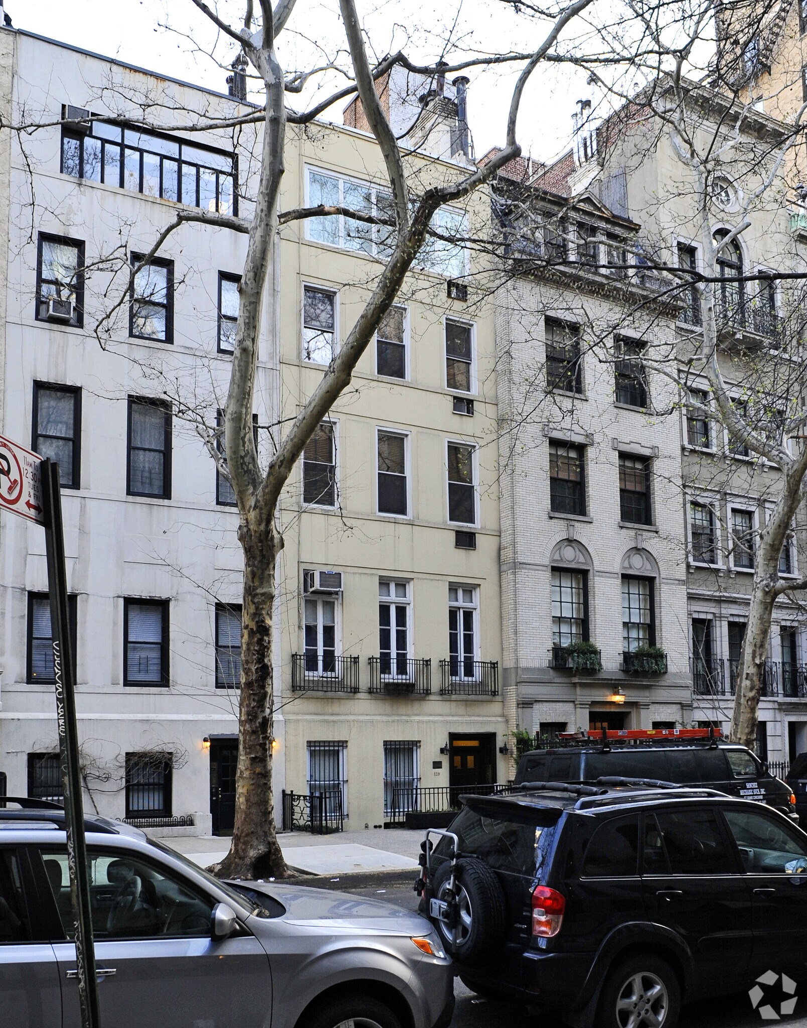 125 E 64th St, New York, NY for sale Building Photo- Image 1 of 15