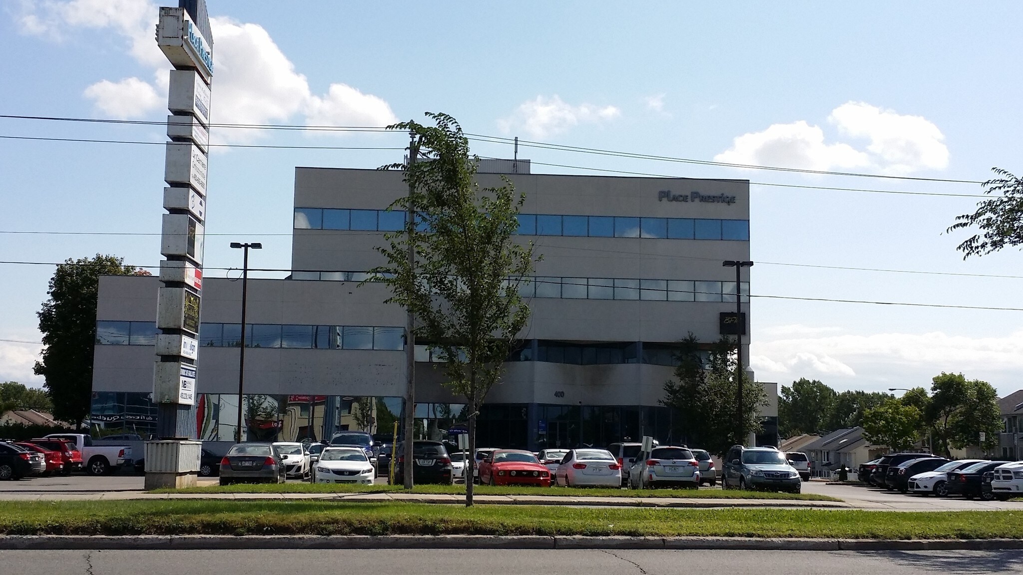 400 Boul Saint-Martin E, Laval, QC for sale Building Photo- Image 1 of 1