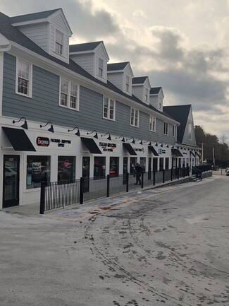 Plus de détails pour 258 Main St, Medfield, MA - Vente au détail à louer