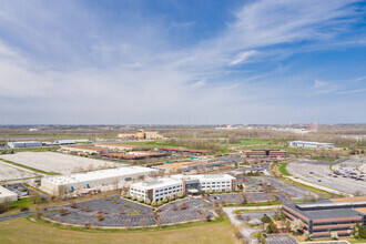 3251 Riverport Dr, Maryland Heights, MO - aerial  map view