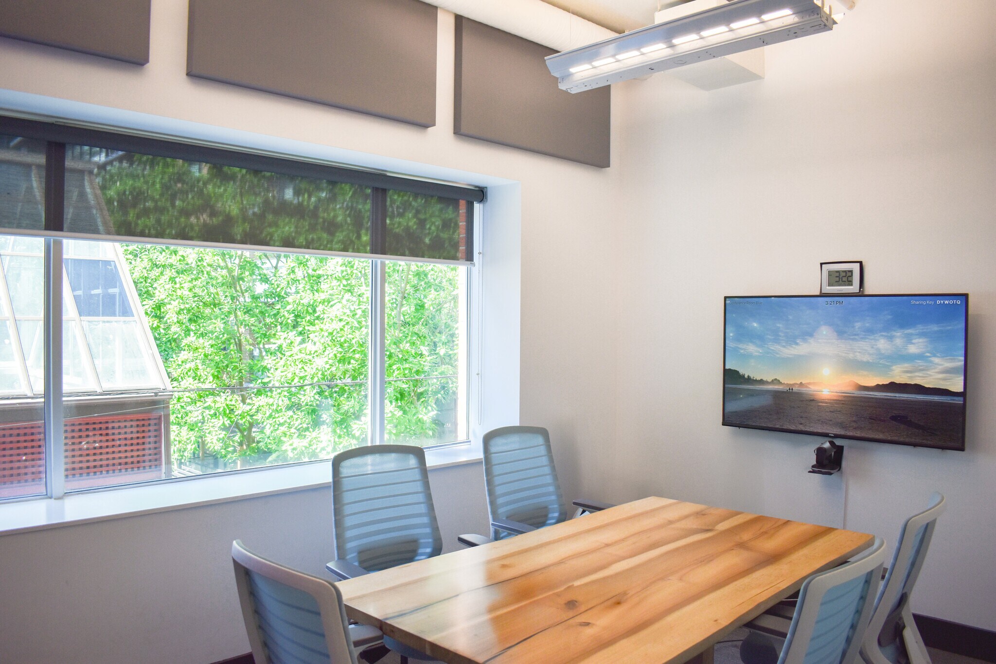 1085 Homer St, Vancouver, BC for lease Interior Photo- Image 1 of 1