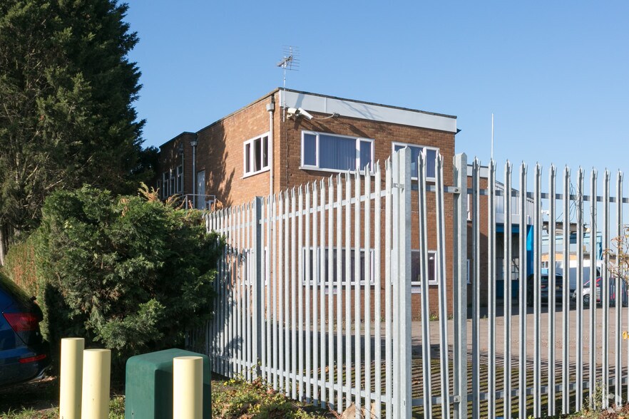 Weir Ln, Worcester à vendre - Photo du bâtiment - Image 3 de 3