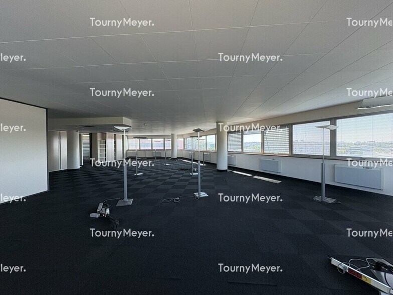 33-43 Avenue Georges Pompidou, Balma for lease - Building Photo - Image 3 of 10