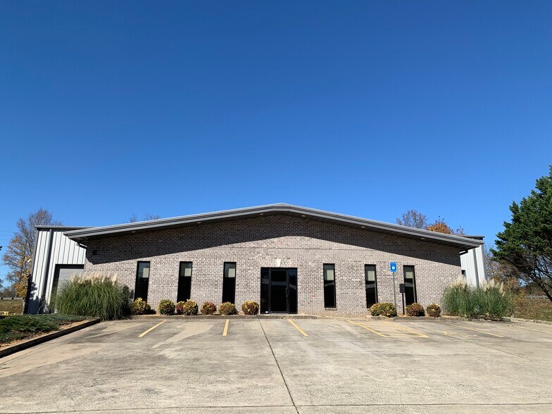 30 River Ct, Cartersville, GA à vendre - Photo du bâtiment - Image 3 de 13