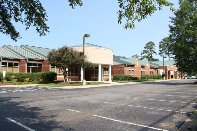 More details for 4605 Commerce Rd, Richmond, VA - Retail for Sale