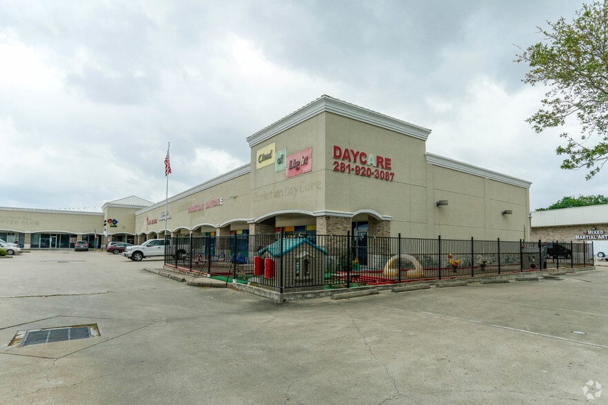 16305 Westheimer Rd, Houston, TX à louer - Photo du bâtiment - Image 2 de 13
