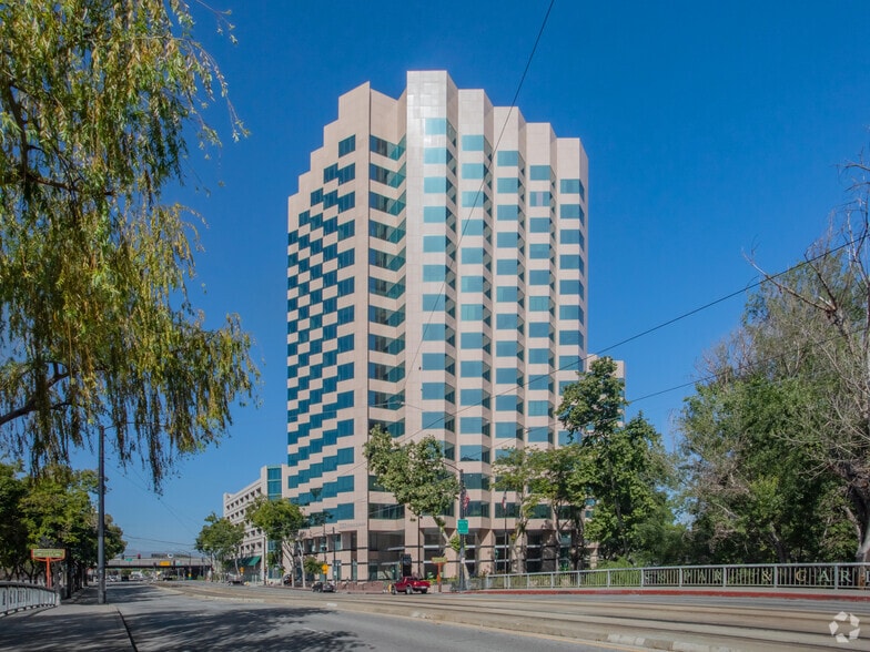 300 Park Ave, San Jose, CA for lease - Building Photo - Image 1 of 37