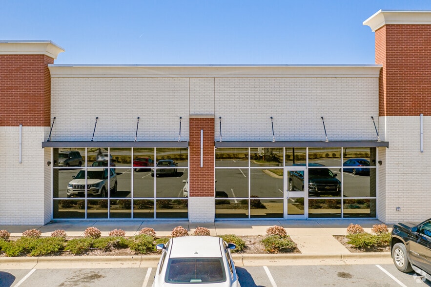 11312 Bass Pro Pky, Little Rock, AR for lease - Building Photo - Image 3 of 13