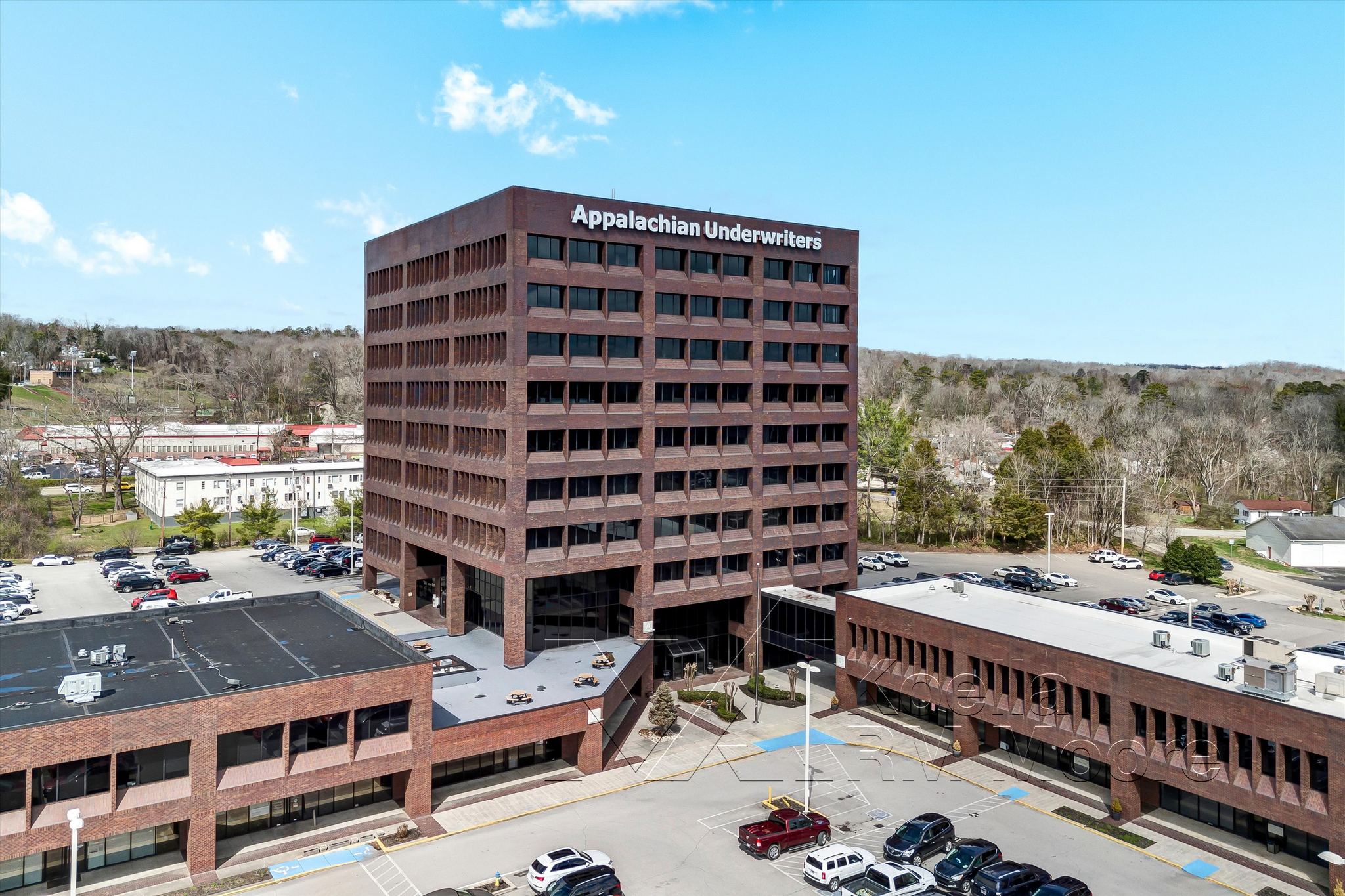 800 Oak Ridge Tpke, Oak Ridge, TN for lease Building Photo- Image 1 of 103