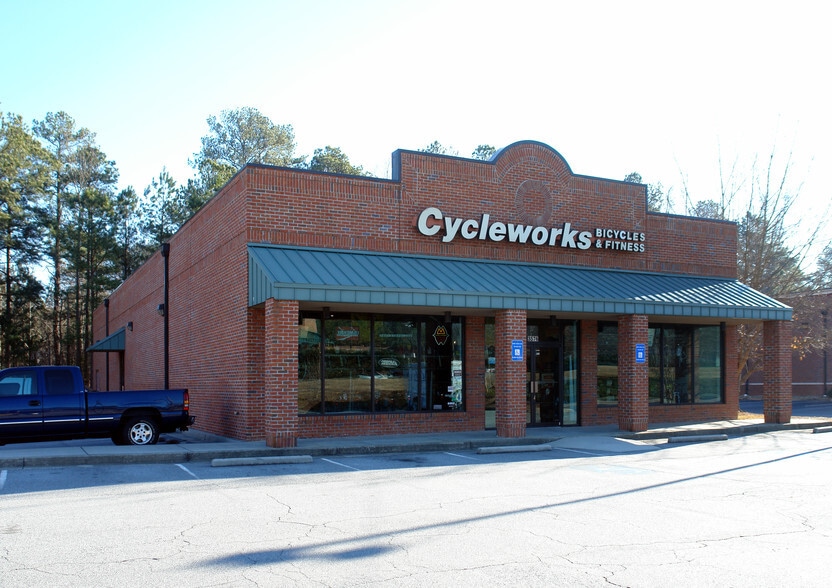3576 Peachtree Industrial Blvd, Duluth, GA for sale - Building Photo - Image 2 of 6