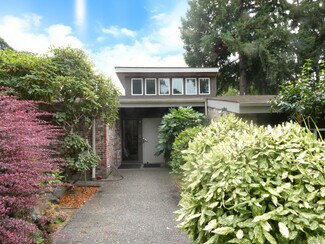 Plus de détails pour 3601 NE 123rd St, Seattle, WA - Commerce de détail à louer