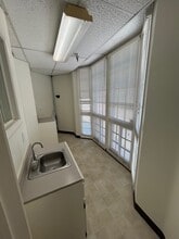 105 W Torrance Blvd, Redondo Beach, CA à louer Photo intérieure- Image 1 de 5