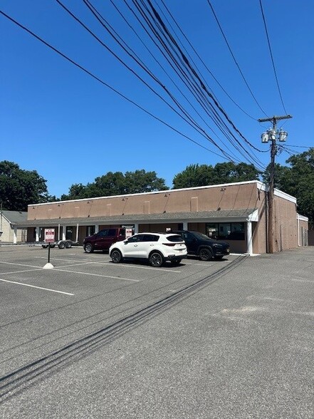 65-71 Sycamore St, Patchogue, NY for sale - Building Photo - Image 2 of 23