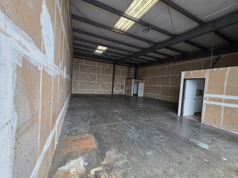 1021 Partee Ln, Ceres, CA for lease - Building Photo - Image 3 of 7