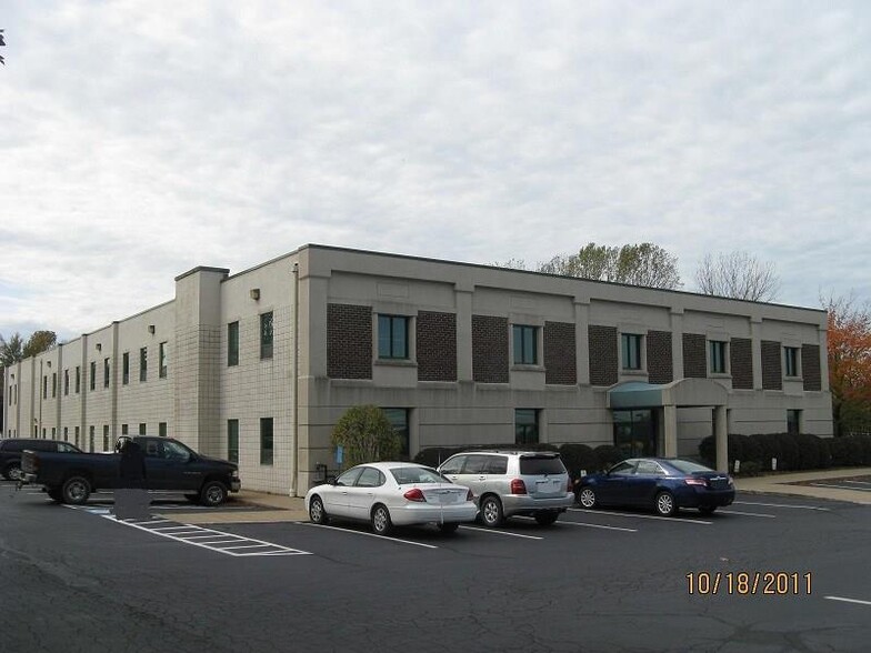 3910 Caughey Rd, Erie, PA for lease - Building Photo - Image 1 of 3