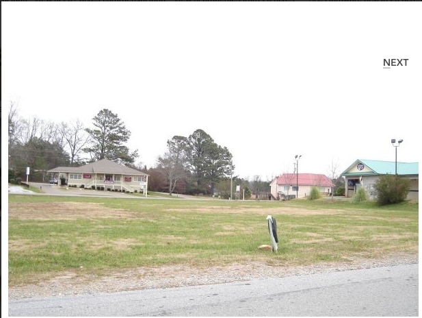 Foothills Parkway portfolio of 2 properties for sale on LoopNet.ca - Primary Photo - Image 2 of 2