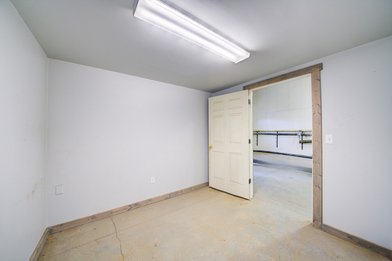 22 W Haley Springs Rd, Bozeman, MT 59718 - Unit D - - Interior Photo - Image 2 of 8