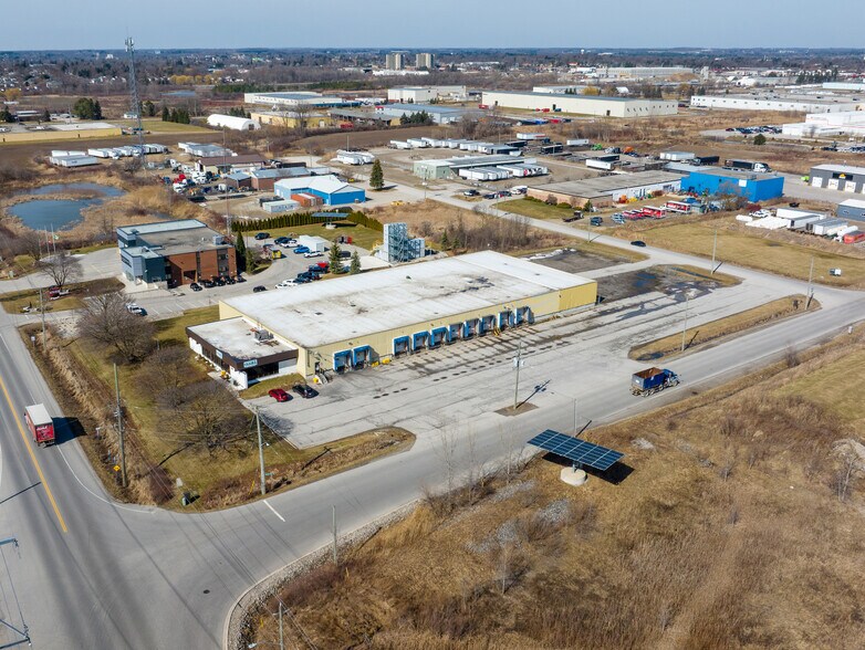 1231 Parkinson Rd, Woodstock, ON à vendre - Photo du bâtiment - Image 3 de 4
