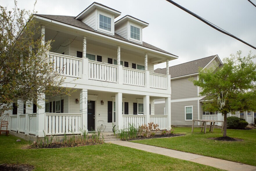 813 Welsh Ave, College Station, TX for sale - Primary Photo - Image 1 of 1