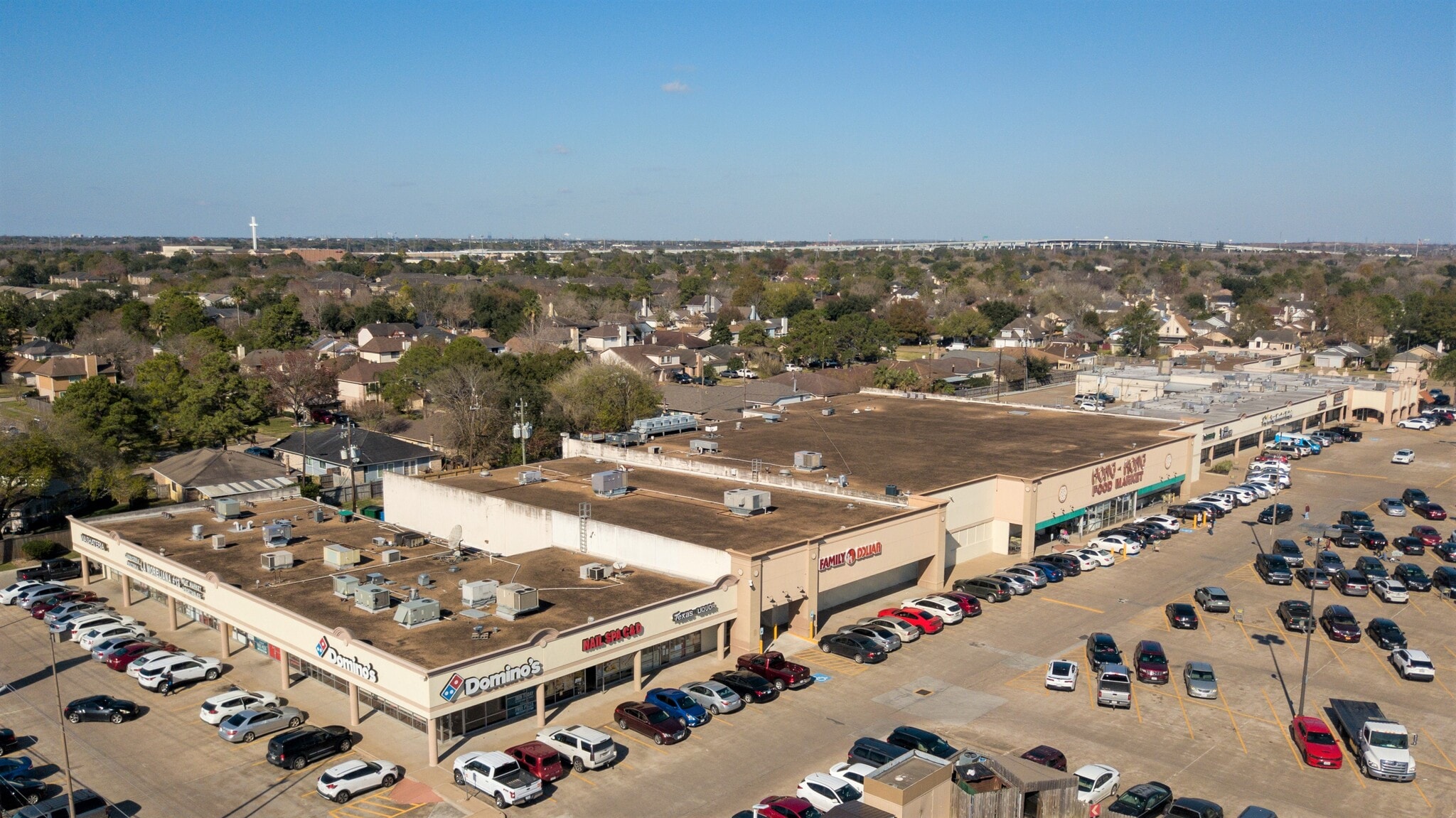 10900 Scarsdale Blvd, Houston, TX for lease Primary Photo- Image 1 of 4