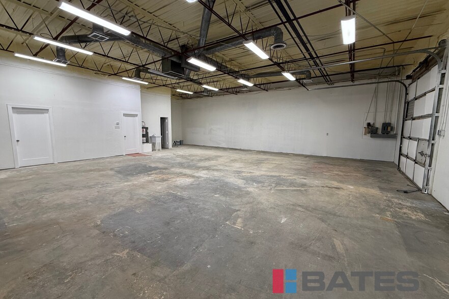 2815 National Dr, Garland, TX à louer - Photo intérieure - Image 2 de 7