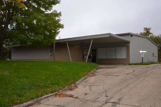 2340 E 9th St, Des Moines, IA à vendre - Photo du bâtiment - Image 1 de 2