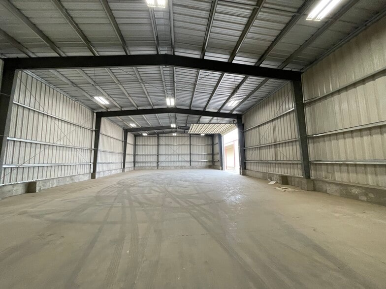 78 N Silicon Dr, Pueblo, CO for lease - Interior Photo - Image 3 of 17