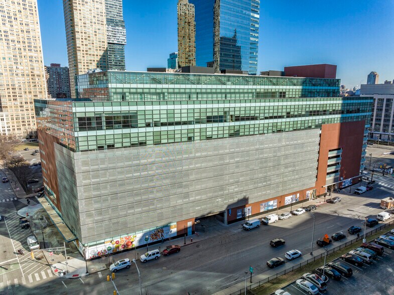 135 Greene St, Jersey City, NJ à louer - Photo principale - Image 2 de 5