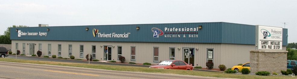 1011-1019 S Spring St, Beaver Dam, WI à vendre - Photo du bâtiment - Image 2 de 11